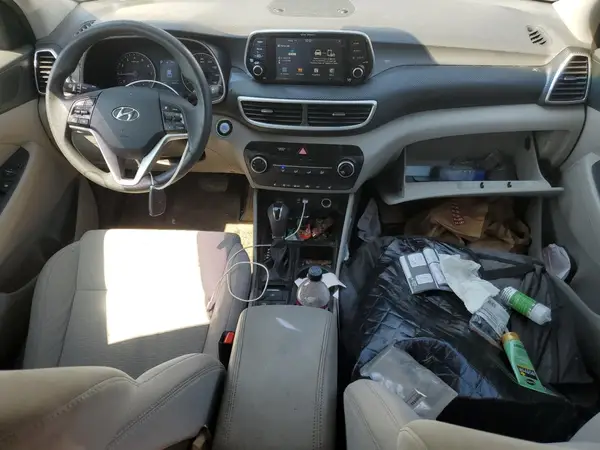 KM8J3CA44LU105793 2020 HYUNDAI TUCSON - Image 8