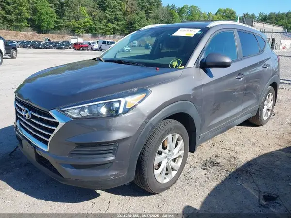 KM8J3CA44LU181272 2020 HYUNDAI TUCSON - Image 2