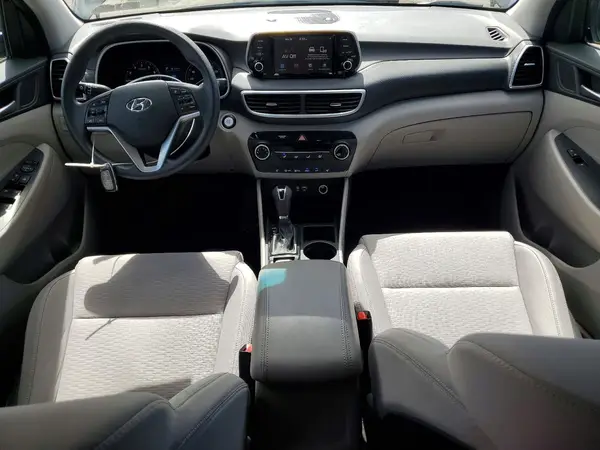 KM8J3CA44LU266399 2020 HYUNDAI TUCSON - Image 8
