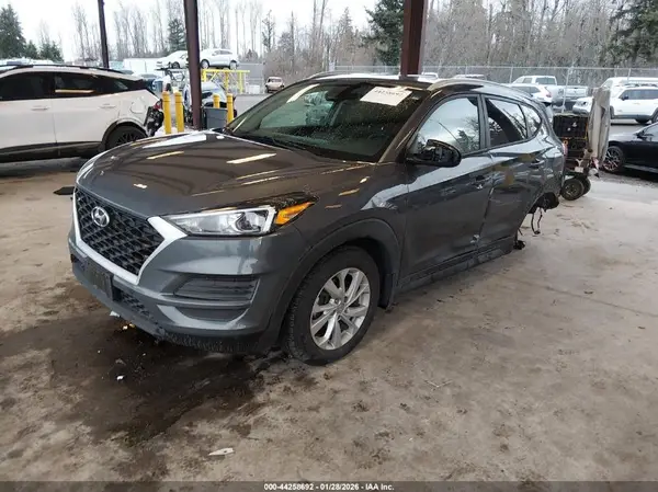 KM8J3CA44MU287481 2021 HYUNDAI TUCSON - Image 2