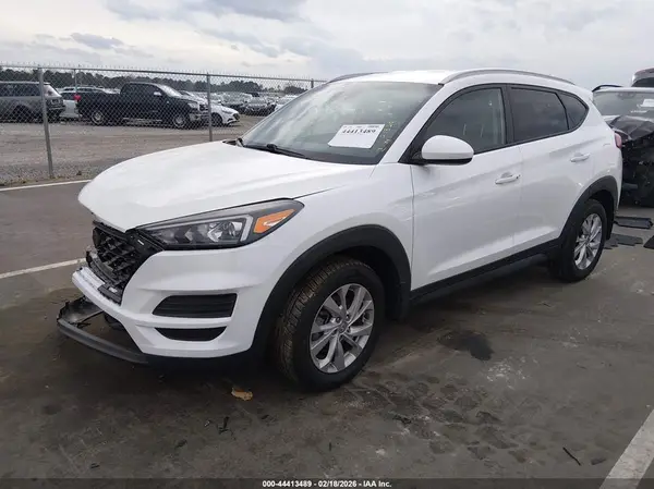 KM8J3CA44MU342429 2021 HYUNDAI TUCSON - Image 2