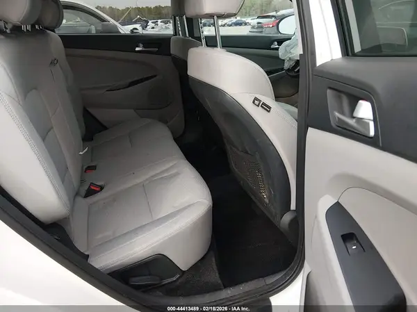 KM8J3CA44MU342429 2021 HYUNDAI TUCSON - Image 8