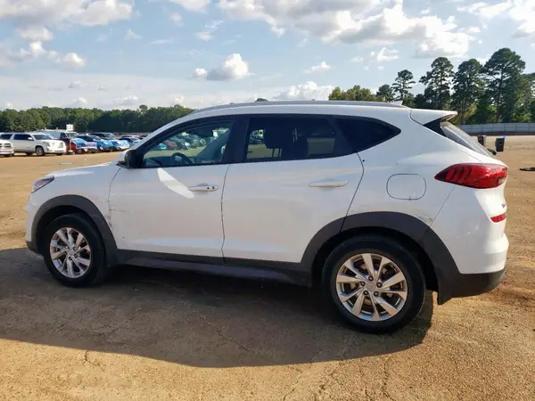 KM8J3CA44MU342432 2021 HYUNDAI TUCSON - Image 2