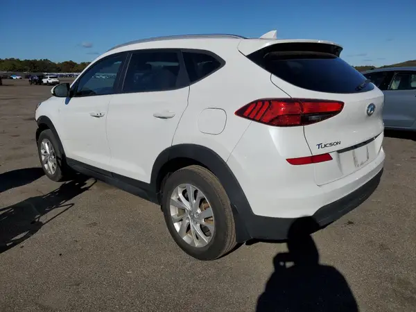 KM8J3CA44MU350773 2021 HYUNDAI TUCSON - Image 2