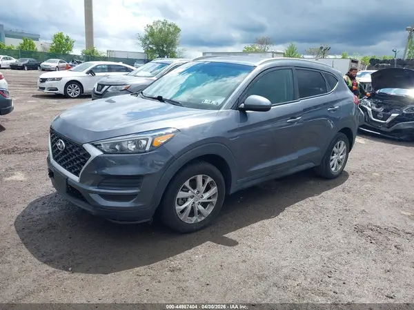 KM8J3CA44MU373678 2021 HYUNDAI TUCSON - Image 2