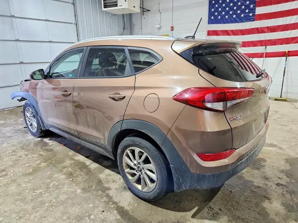 KM8J3CA45GU036649 2016 HYUNDAI TUCSON - Image 2