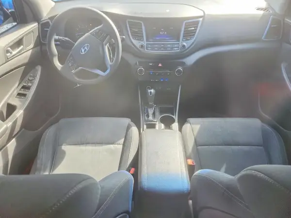 KM8J3CA45GU053208 2016 HYUNDAI TUCSON - Image 8