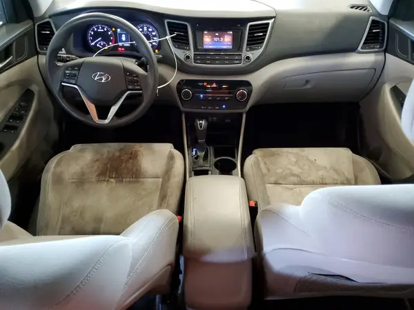 KM8J3CA45GU067674 2016 HYUNDAI TUCSON - Image 8