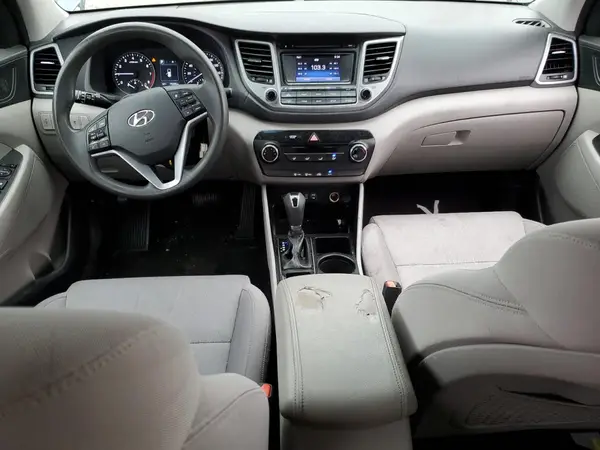 KM8J3CA45GU101161 2016 HYUNDAI TUCSON - Image 8