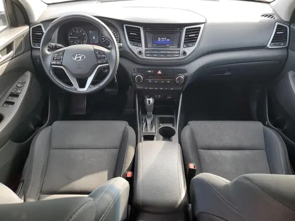 KM8J3CA45GU103377 2016 HYUNDAI TUCSON - Image 8