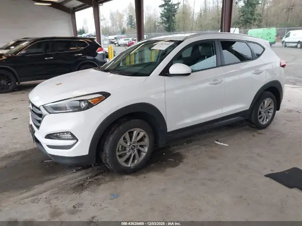 KM8J3CA45GU113522 2016 HYUNDAI TUCSON - Image 2