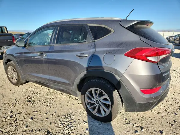 KM8J3CA45GU114217 2016 HYUNDAI TUCSON - Image 2