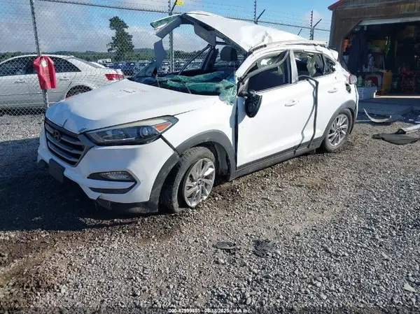 KM8J3CA45GU116954 2016 HYUNDAI TUCSON - Image 2