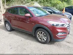 KM8J3CA45GU126898 2016 HYUNDAI TUCSON