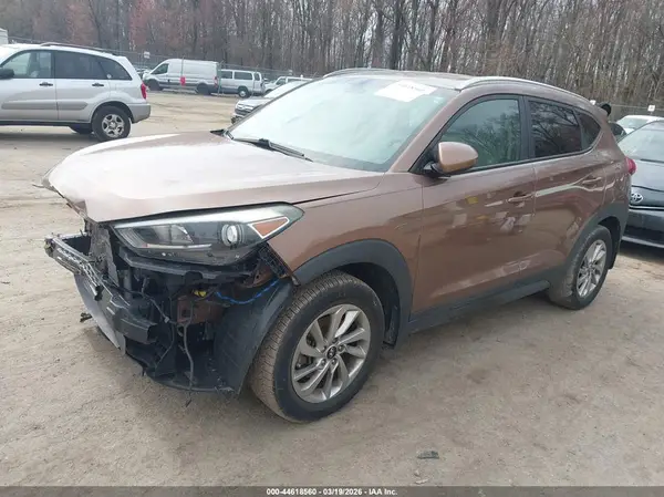KM8J3CA45GU138128 2016 HYUNDAI TUCSON - Image 2