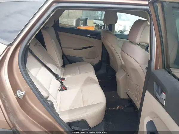 KM8J3CA45GU138128 2016 HYUNDAI TUCSON - Image 8