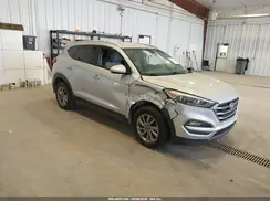 KM8J3CA45GU139893 2016 HYUNDAI TUCSON