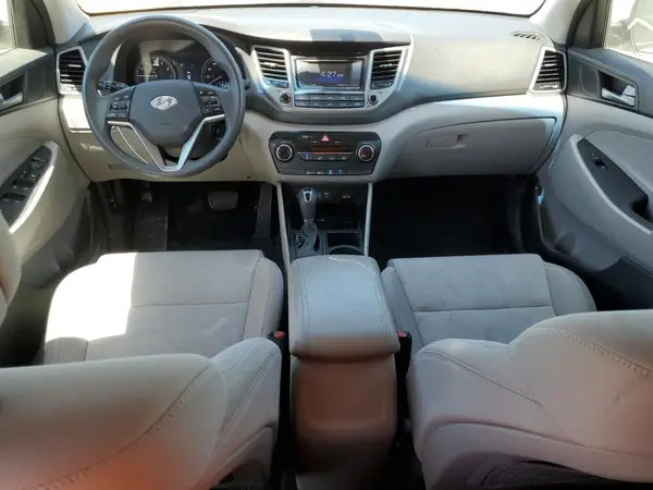 KM8J3CA45GU149369 2016 HYUNDAI TUCSON - Image 8