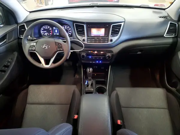 KM8J3CA45GU151770 2016 HYUNDAI TUCSON - Image 8