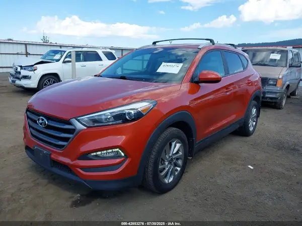 KM8J3CA45GU158203 2016 HYUNDAI TUCSON - Image 2