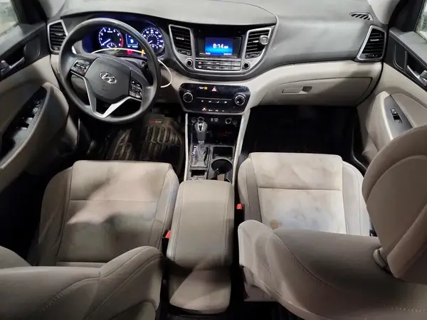 KM8J3CA45GU175857 2016 HYUNDAI TUCSON - Image 8