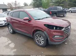 KM8J3CA45GU182503 2016 HYUNDAI TUCSON