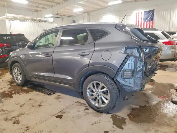 KM8J3CA45GU186907 2016 HYUNDAI TUCSON - Image 2