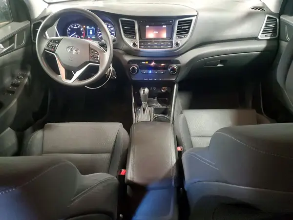 KM8J3CA45GU186907 2016 HYUNDAI TUCSON - Image 8