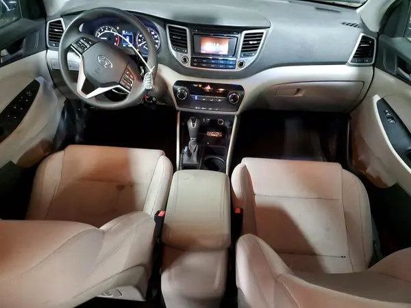 KM8J3CA45GU187670 2016 HYUNDAI TUCSON - Image 8