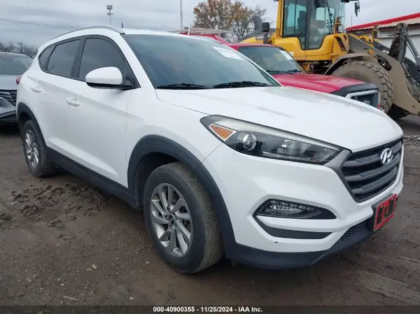 KM8J3CA45GU190326 2016 HYUNDAI TUCSON - Image 1
