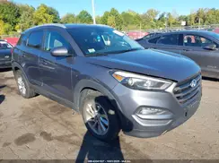 KM8J3CA45GU208551 2016 HYUNDAI TUCSON