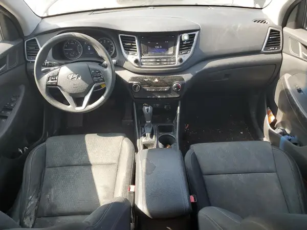 KM8J3CA45GU226757 2016 HYUNDAI TUCSON - Image 8