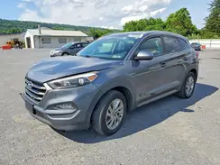 KM8J3CA45GU243204 2016 HYUNDAI TUCSON