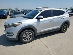 KM8J3CA45GU255157 2016 HYUNDAI TUCSON