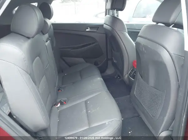 KM8J3CA45HU279587 2017 HYUNDAI TUCSON - Image 8