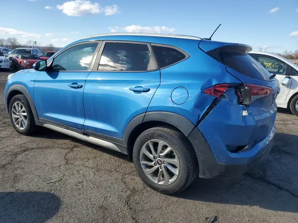 KM8J3CA45HU290041 2017 HYUNDAI TUCSON - Image 2