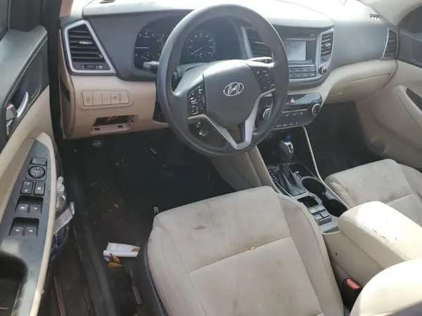 KM8J3CA45HU296907 2017 HYUNDAI TUCSON - Image 8