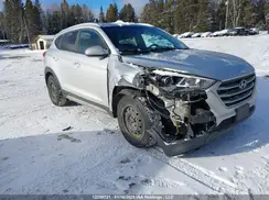KM8J3CA45HU327489 2017 HYUNDAI TUCSON