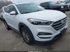 KM8J3CA45HU341974 2017 HYUNDAI TUCSON