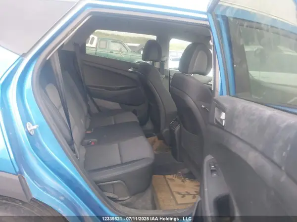 KM8J3CA45HU352957 2017 HYUNDAI TUCSON - Image 8