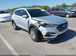 KM8J3CA45HU390527 2017 HYUNDAI TUCSON