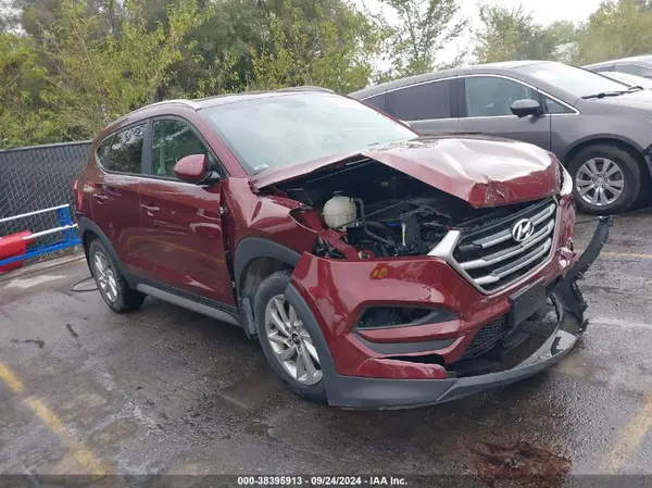 KM8J3CA45HU393475 2017 HYUNDAI TUCSON - Image 1
