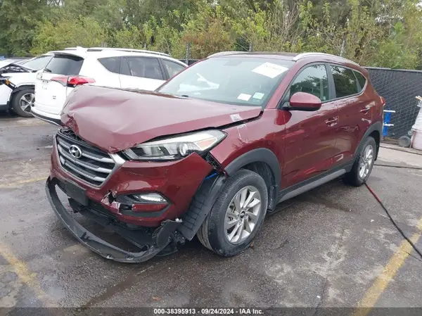 KM8J3CA45HU393475 2017 HYUNDAI TUCSON - Image 2