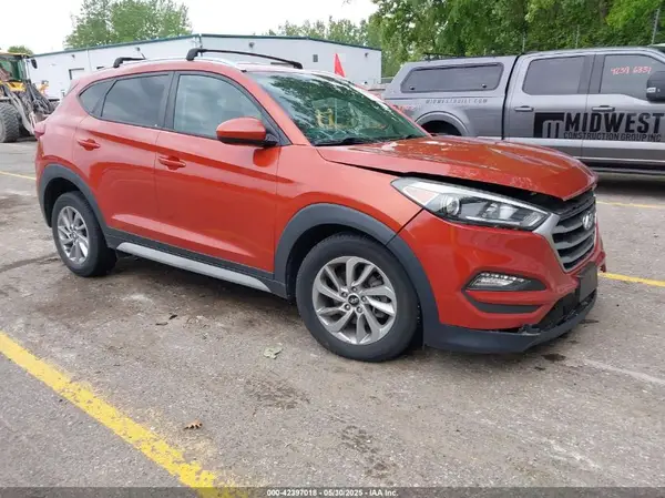 KM8J3CA45HU413840 2017 HYUNDAI TUCSON - Image 1