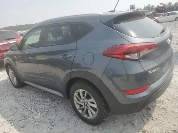KM8J3CA45HU416947 2017 HYUNDAI TUCSON - Image 2