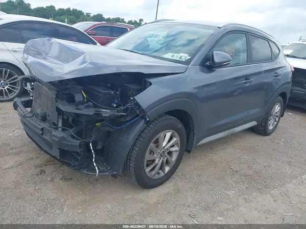 KM8J3CA45HU428659 2017 HYUNDAI TUCSON - Image 2