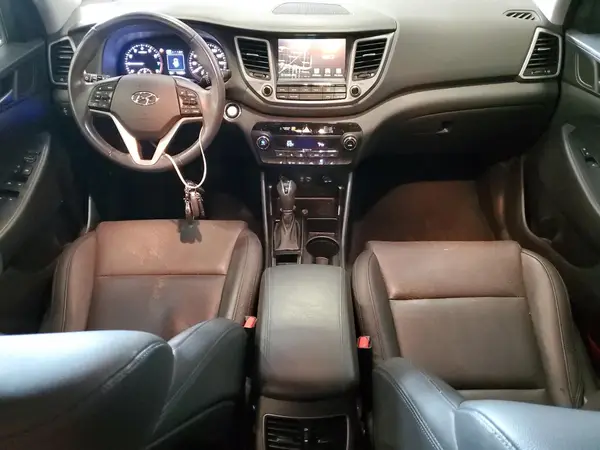 KM8J3CA45HU435336 2017 HYUNDAI TUCSON - Image 8