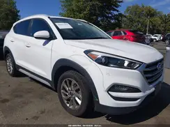 KM8J3CA45HU437717 2017 HYUNDAI TUCSON