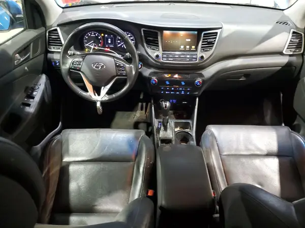 KM8J3CA45HU439225 2017 HYUNDAI TUCSON - Image 8