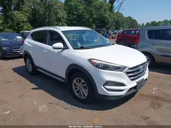 KM8J3CA45HU443890 2017 HYUNDAI TUCSON